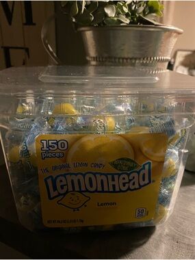 Lemon Lemon Candy Variety Tub - Yellow